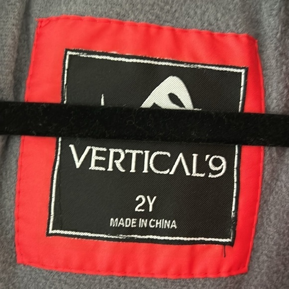 (NWT) Vertical9 Toddler Girl‘s Red Hooded Puffer Jacket, Size: 2T - Picture 13 of 17